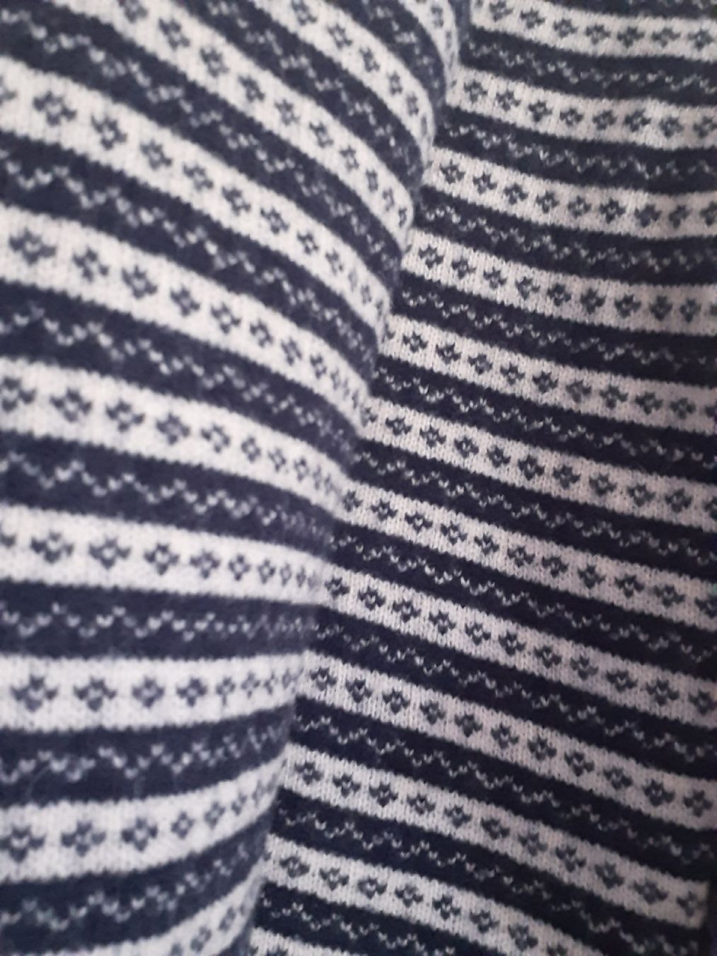 H&M Maglioni & Felpe: H&M wool/ wollen sweter – Usato da Basel venduto da n23_j8jr 2