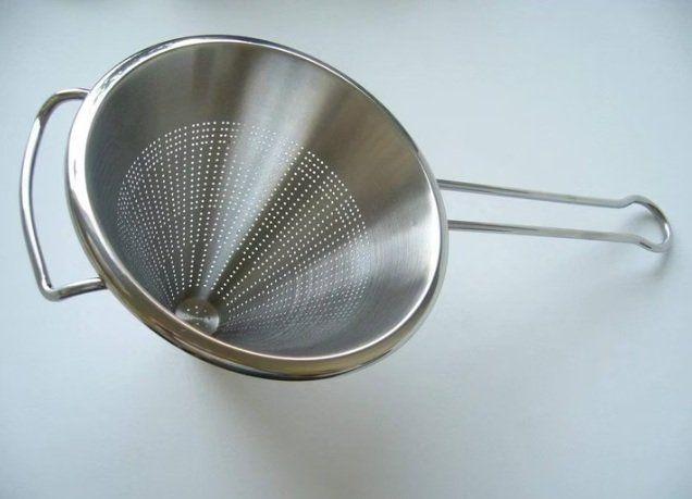 Rösle Küchengeräte: Rösle Spitzsieb - 20 cm – Gebraucht aus Winterthur von YaV 6