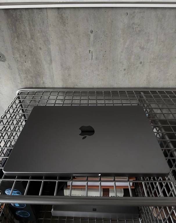 Notebook: Macbook Pro 14" M1 Pro – Usato da Widnau venduto da anilunalan 1