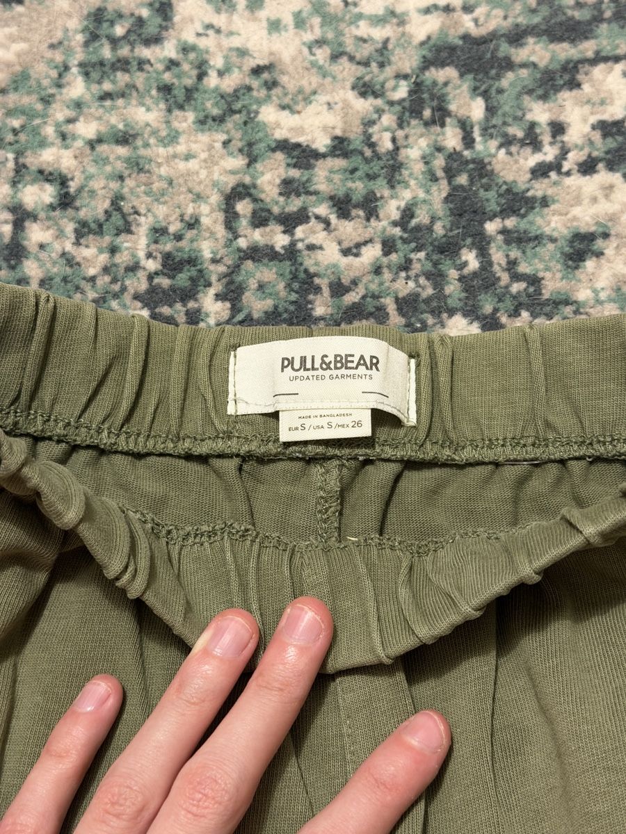 Pull&Bear Pantalons: Pantalon Large Lounge Cosy Pull&Bear – D'occasion à Cortaillod par Glltn.leane 5