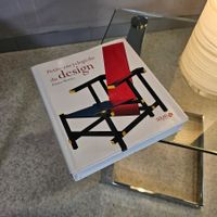 Petite Encyclopédie du Design Enrico Morteo Designer Buch So