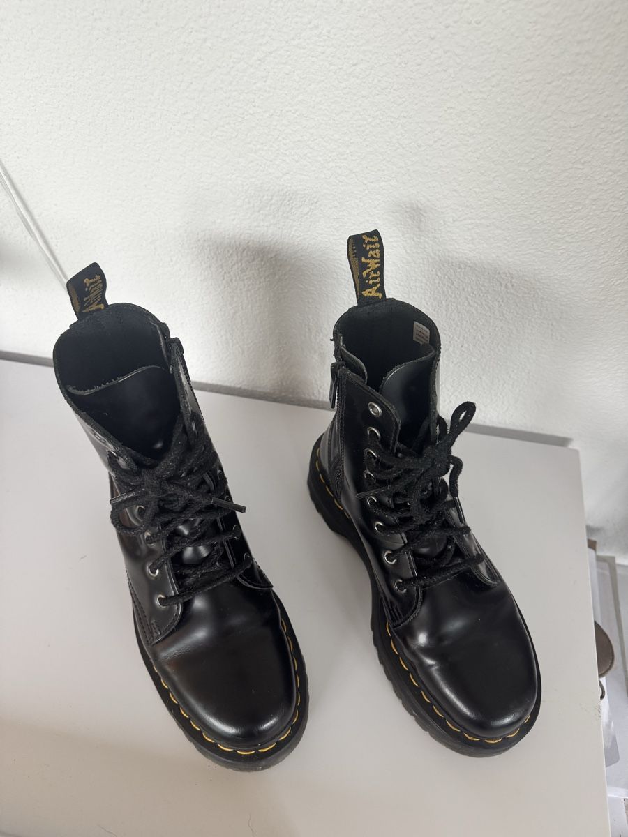 Dr. Martens Scarpe da uomo: Dr. Martens Airwair – Nuovo (secondo la descrizione) da Altbüron venduto da sch_j5r6 5