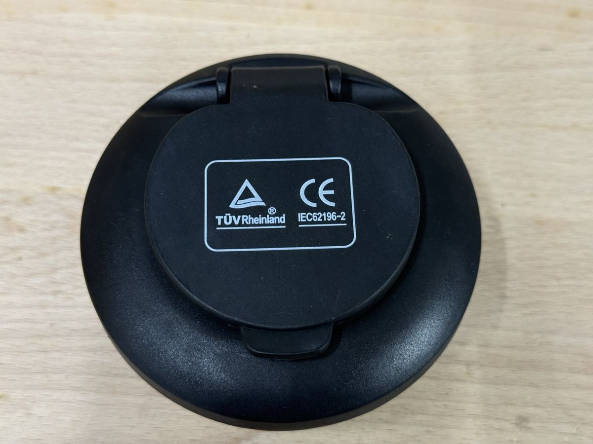 Batterie-Ladegeräte: Typ 2 Ladedose für Wallbox Eigenbau – Neu und originalverpackt aus Roggwil BE von fengshui