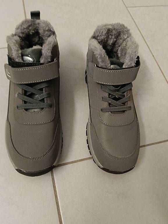 Damenschuhe: Schuhe Grösse 39 – Neu und originalverpackt aus Rifferswil von sveni10