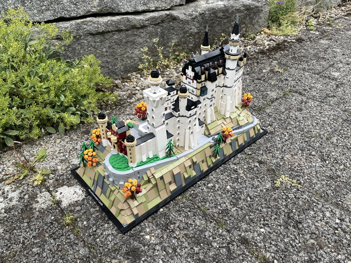 Lego Kit di costruzioni: Lego 61023 Schloss Neuschwanstein – Usato da Hettlingen venduto da mat_ts7l 5