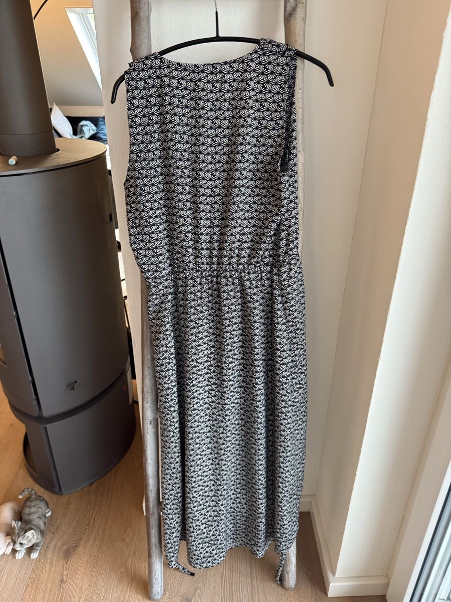 Vestiti: Sommerliches Blümchenkleid, Gr. M, leicht & luftig – Usato da Jona venduto da amsel09 1