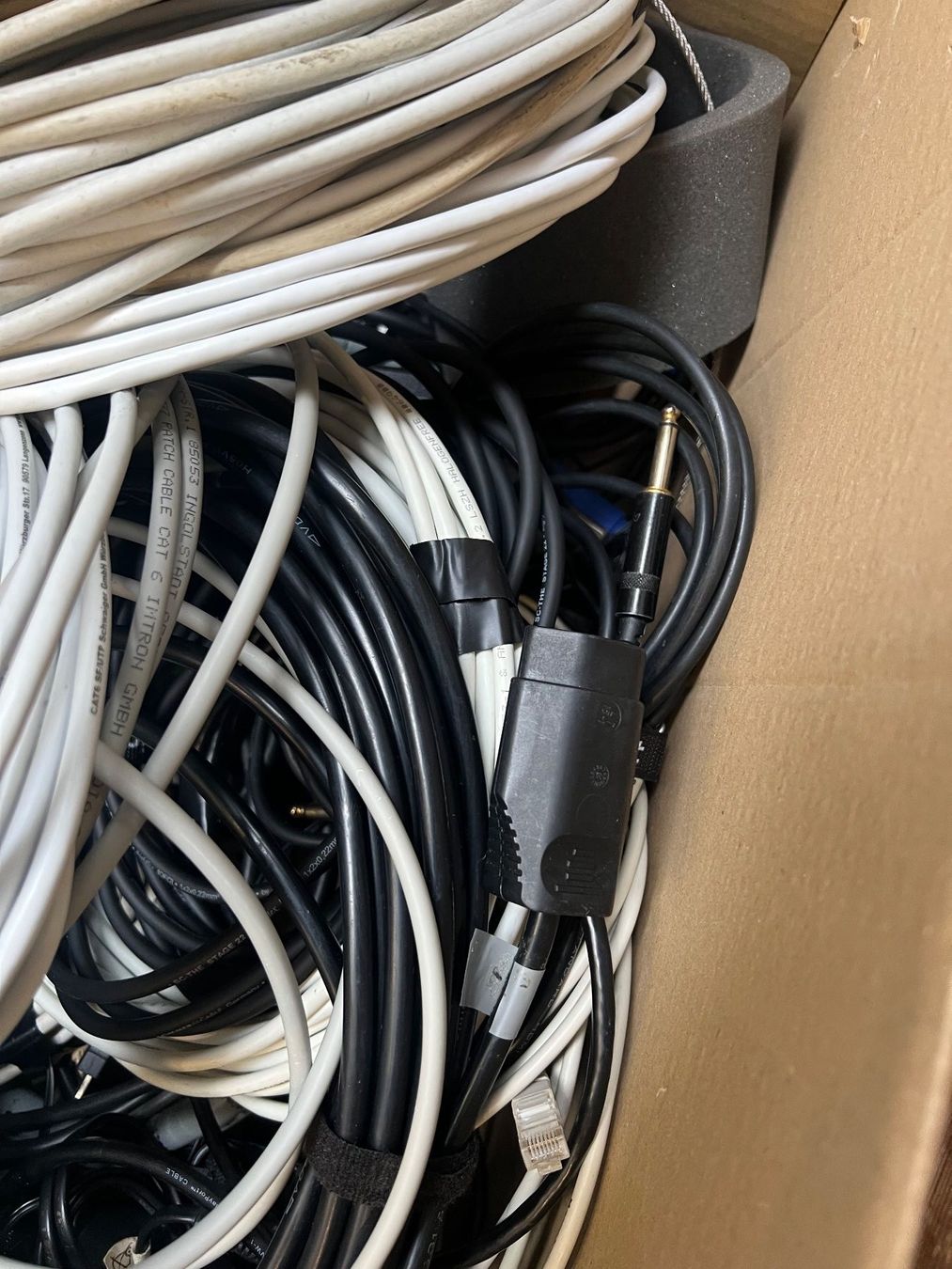 Cavi: 011 Posten diverse Kabel – Usato da Wangen an der Aare venduto da TBYN 1