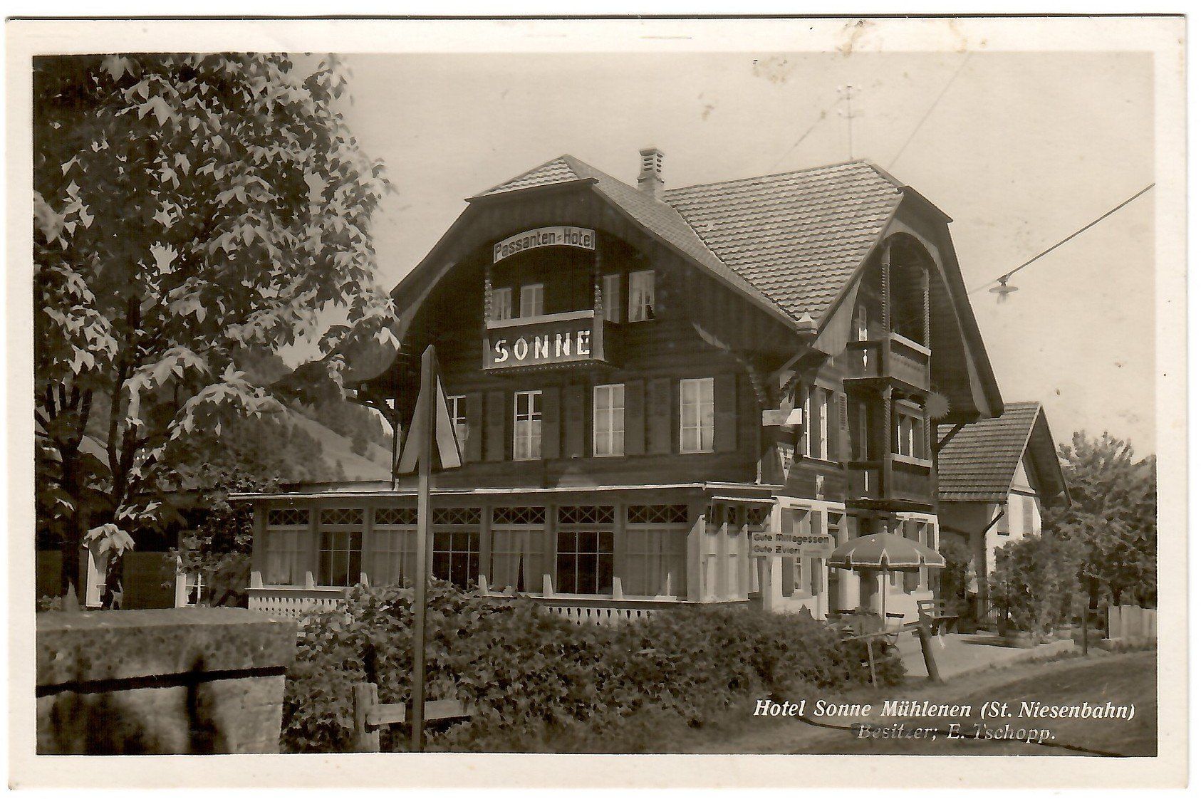 Ansichtskarten: Ansichtskarte Mühlen,  Hotel Sonne – Gebraucht aus Kerns von etma3