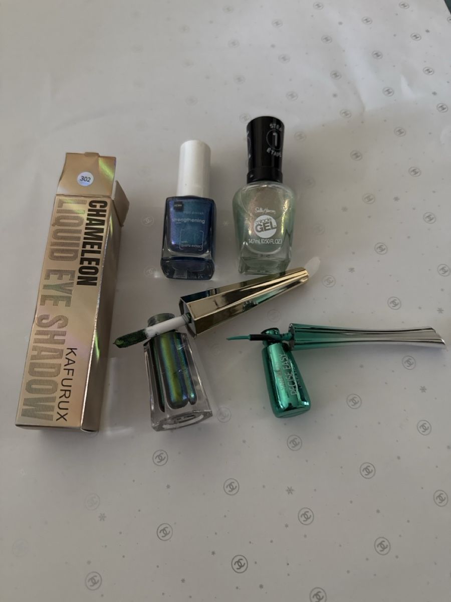 Make-up: Set maquillage 4p.🩷 – Nuovo (secondo la descrizione) da Lausanne venduto da Tounitz