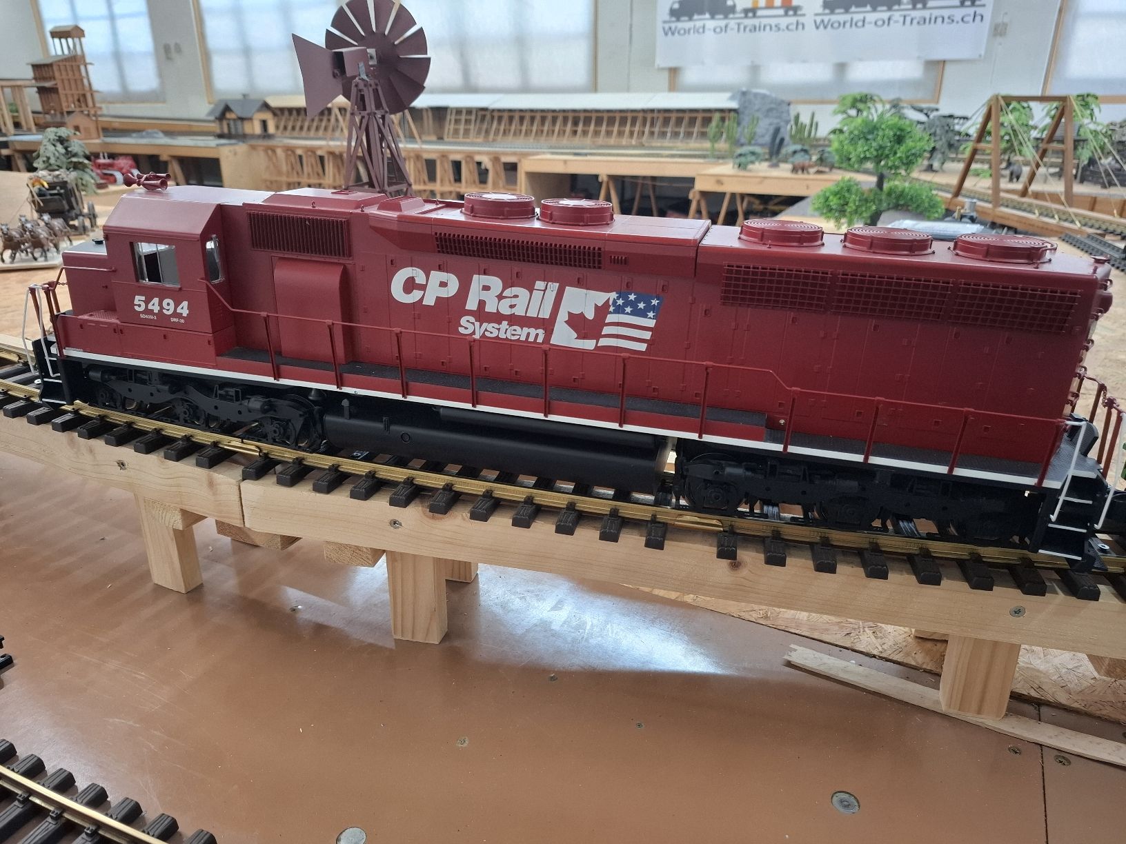 LGB Modellini di ferrovie: Aristocraft SD45. CP Rail – Usato da Meierskappel venduto da Twiggi 7