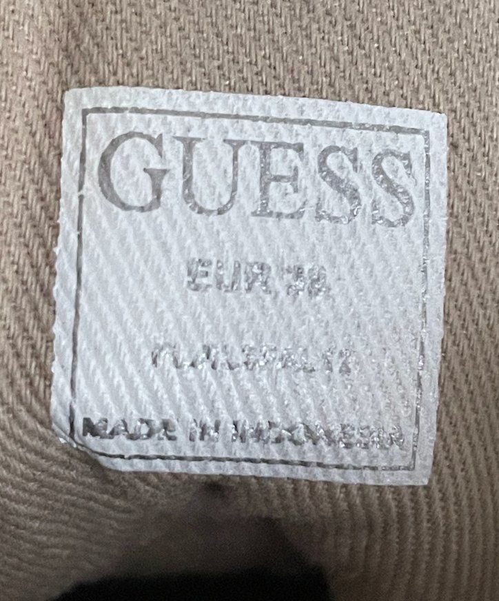 Guess Scarpe da donna: Guess Schuh Gr. 38 Keilabsatz – Usato da Dagmersellen venduto da Arcticsnow2017 6