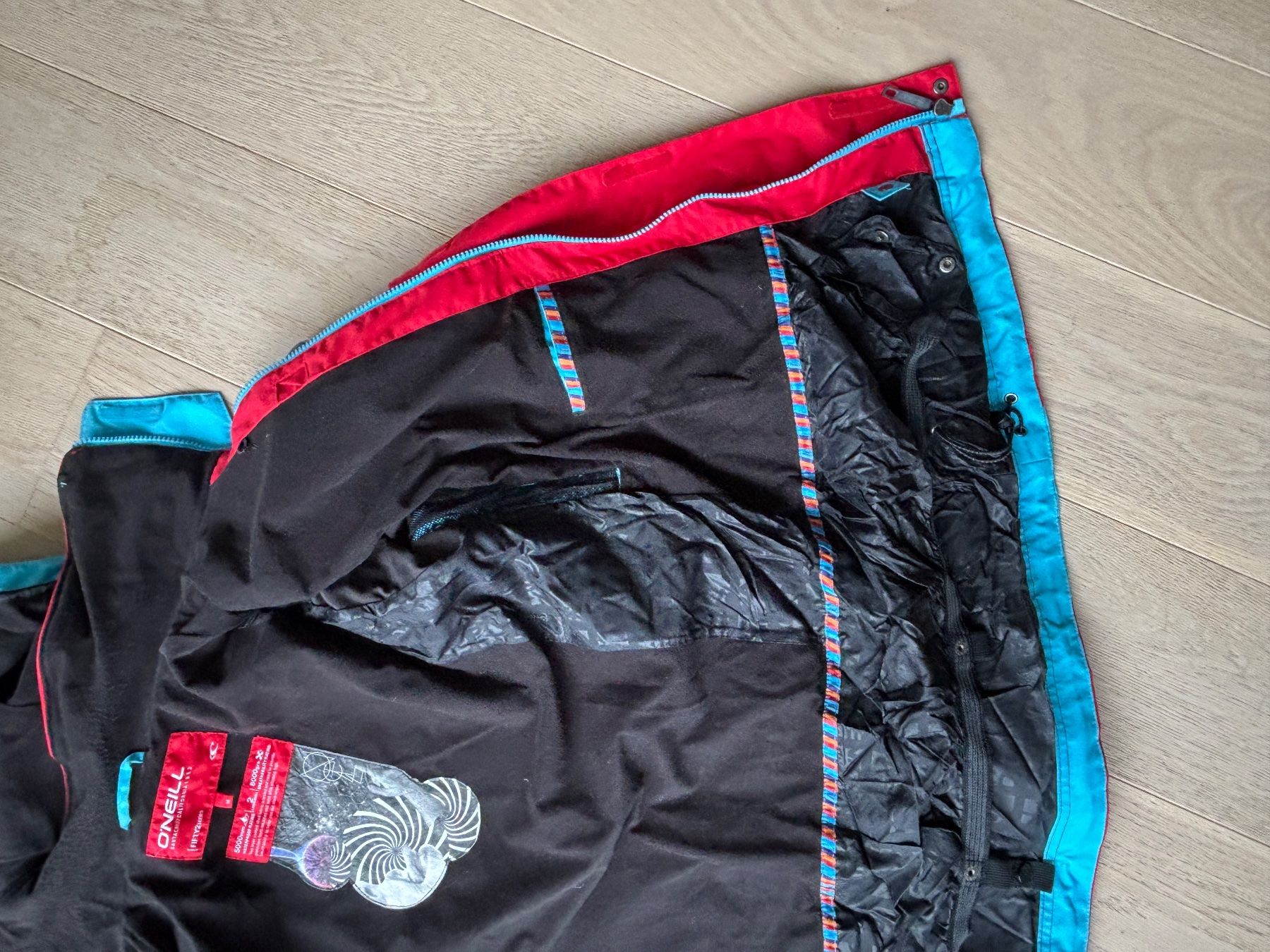 O'Neill Giacche: O'Neill Ski-/Snowboardjacke - Grösse M – Usato da Zürich venduto da janders 8