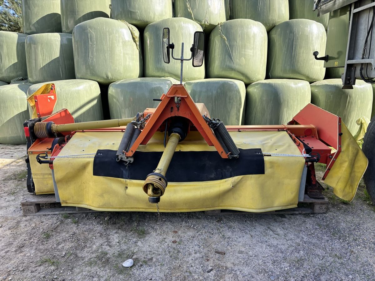 Fella Tutte le macchine: Fella Frontmähwerk SM 310 – Usato da Herznach venduto da nik_wer 6