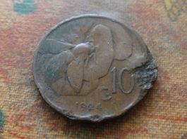 ITALIE  10  Centesimi  1924