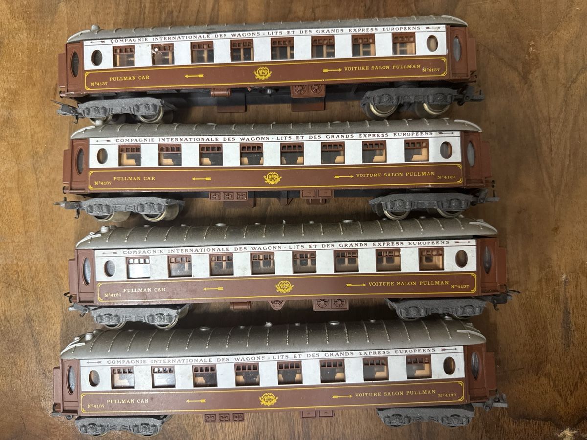 Lima Modelleisenbahnen: 4 Lima CIWL Personenwagen Pullman – Gebraucht aus Berikon von TopLok