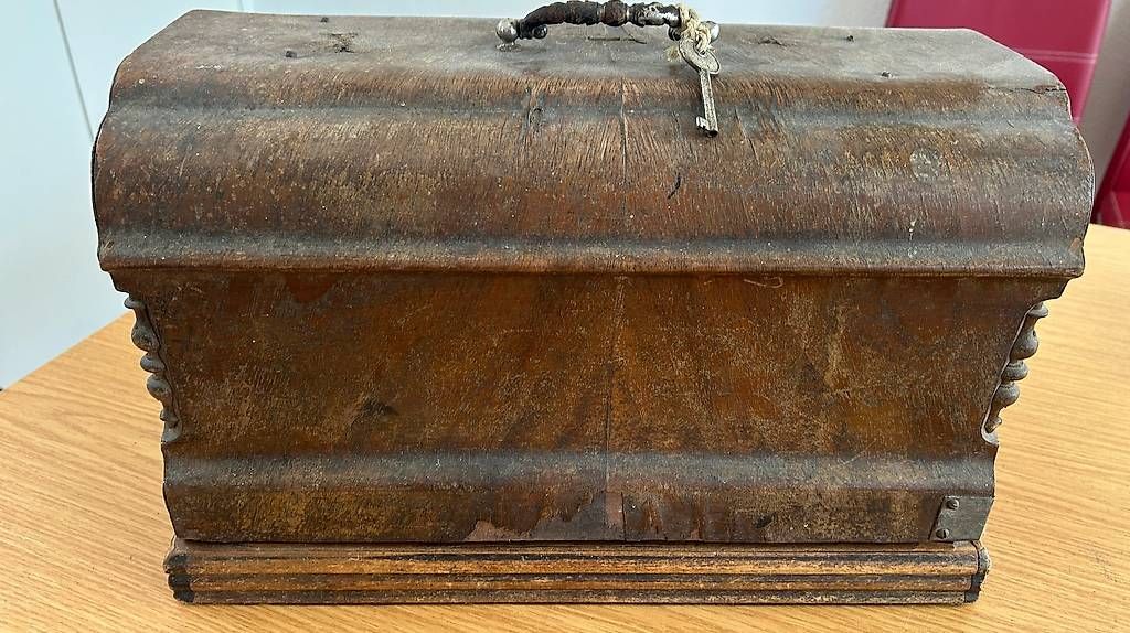 Nähmaschinen: antike Nähmaschine – Gebraucht aus Rotkreuz von jg41_bruno 3