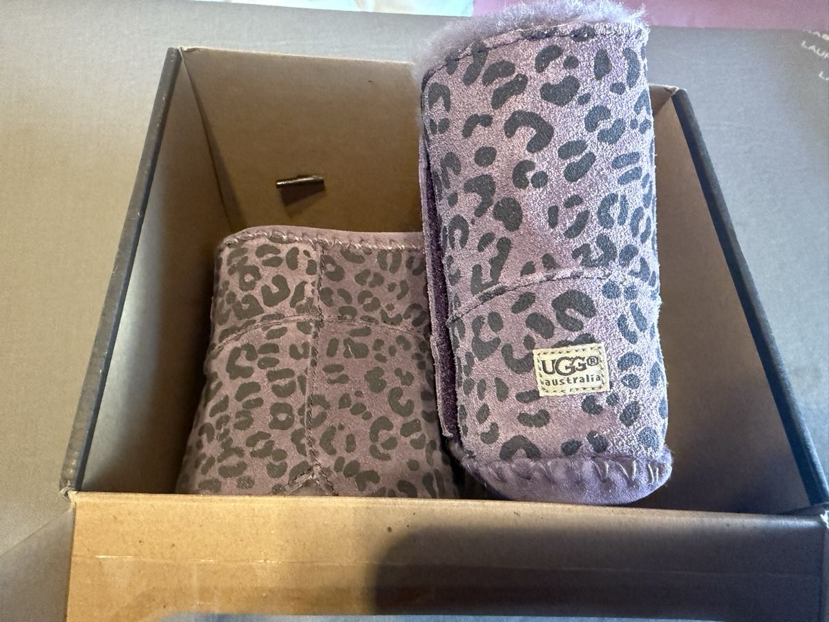 Scarpe per ragazzi: Ugg Baby orginal – Nuovo e nell'imballaggio originale da Toffen venduto da Ams2920 2