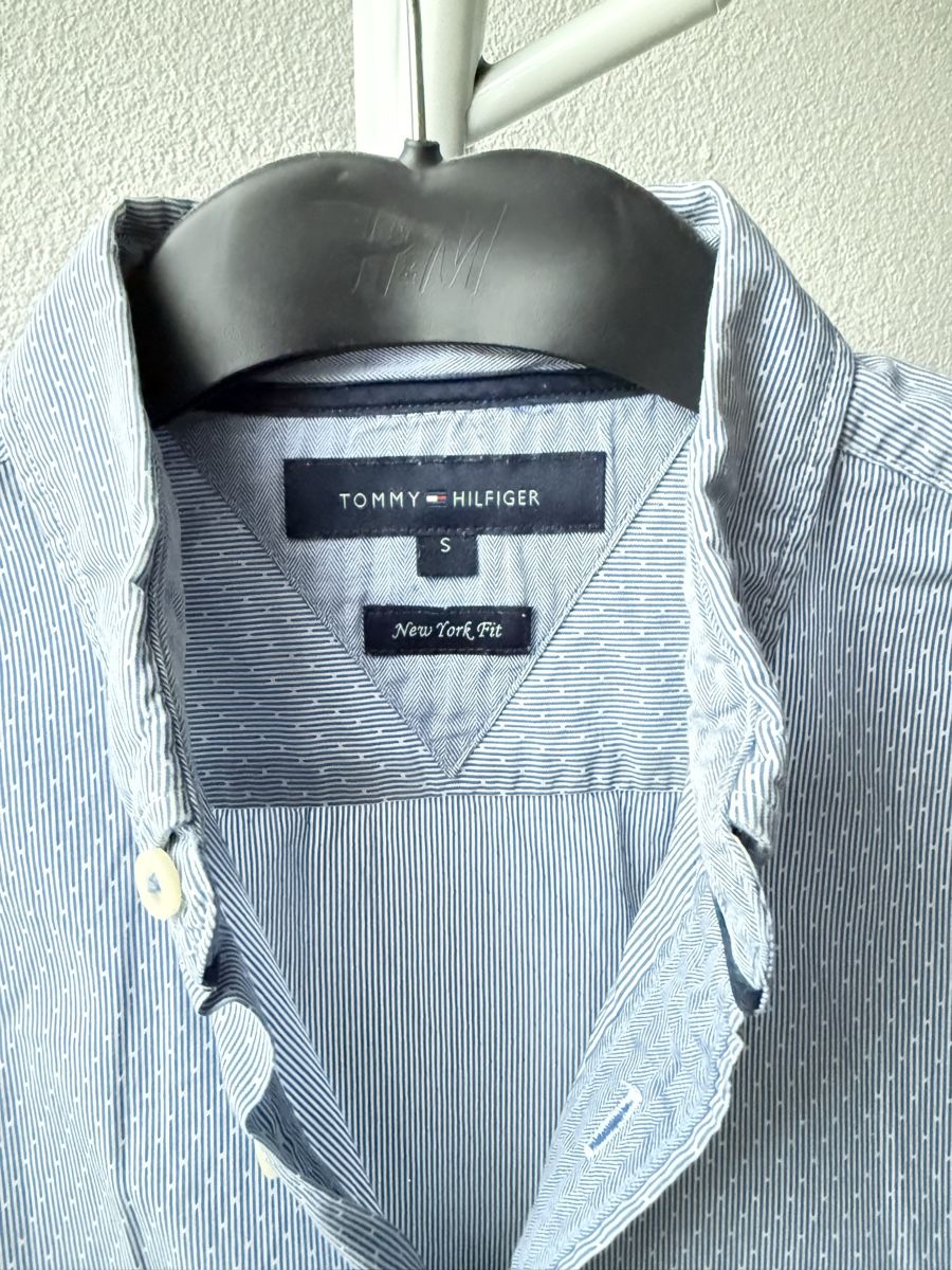 Tommy Hilfiger Camicie: TOMMY HILFIGER Herren Hemd, Gr. M – Usato da Islikon venduto da Julies_wardrobe 2