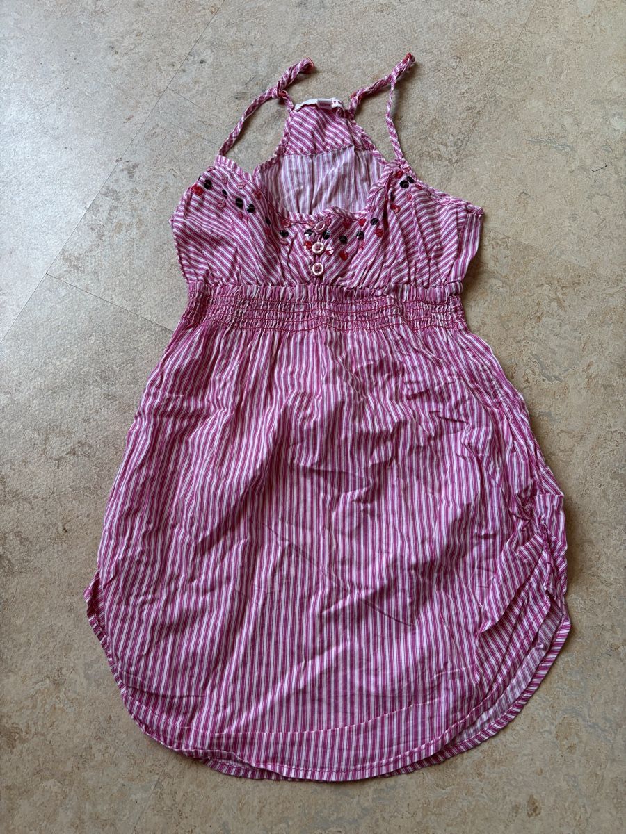 Tally Weijl Tops: Haut sans manches taille S  – Gebraucht aus Courcelon von odi_9mjv 2