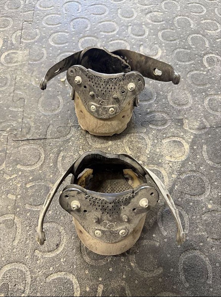 Hufschuhe: Floating Boots mit Stollen  – Gebraucht aus Rüti ZH von sab_ysl5