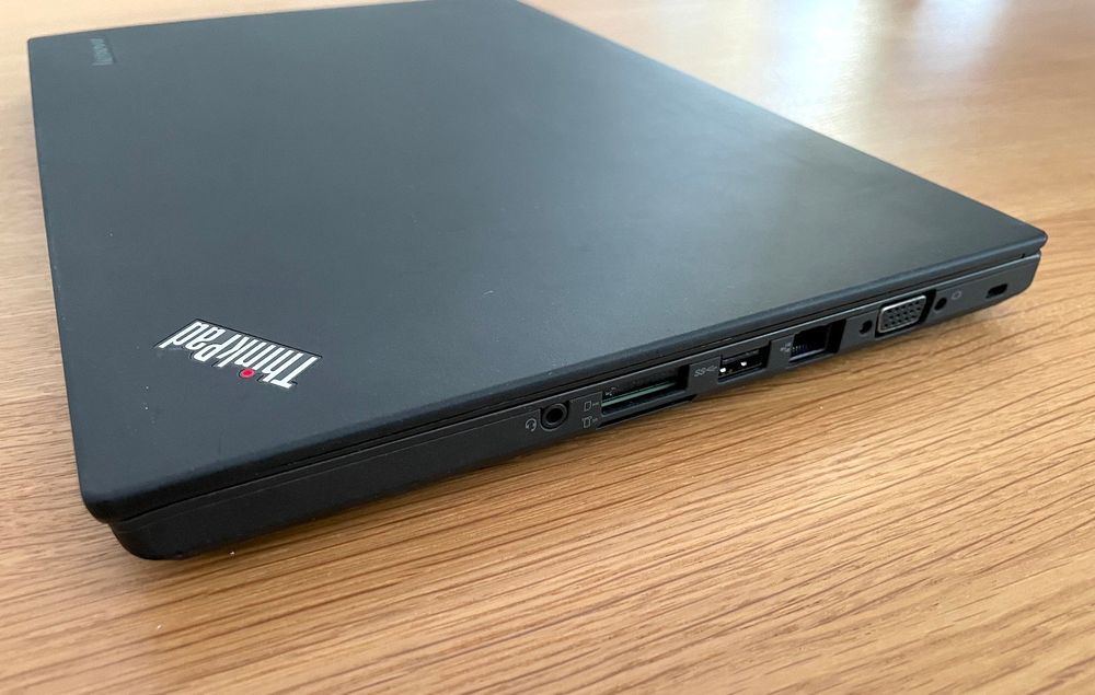 Lenovo T450 i5 2.30GHz - 2.90GHz 8GB 250GB SSD 5