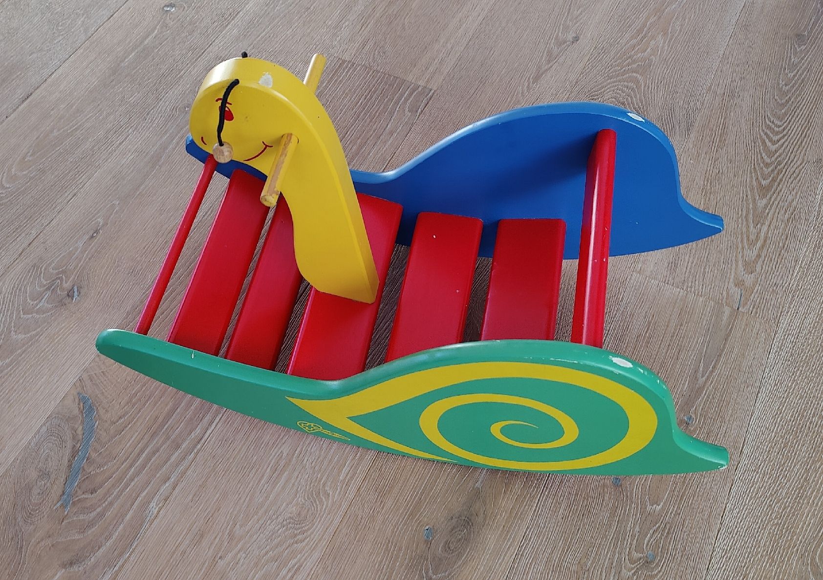 Spielzeuge: Schaukeltier "Schnecke" aus Holz – Gebraucht aus Rothrist von Playboater