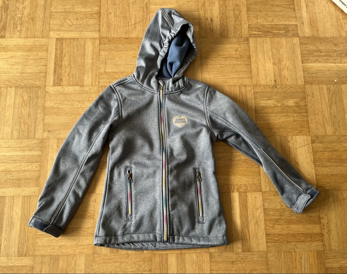 Vestes & Manteaux: Softshelljacke 122 – D'occasion à Bern par bet_576q