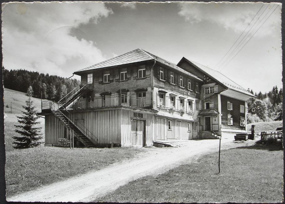 Cartes postales: HEMBERG Gasthaus zur Traube – D'occasion à Jona par philajona