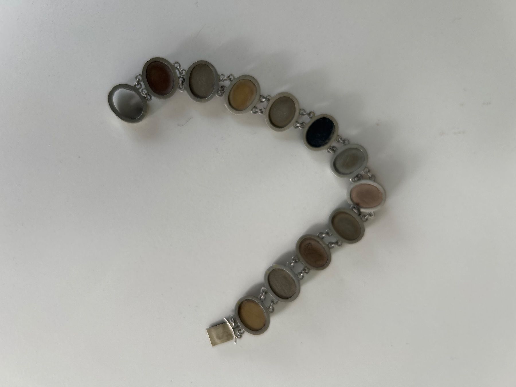 Bracciali & Braccialetti: Antikes Lava Cameo Armband, ca 1870 – Usato da Zumikon venduto da tuna007 4