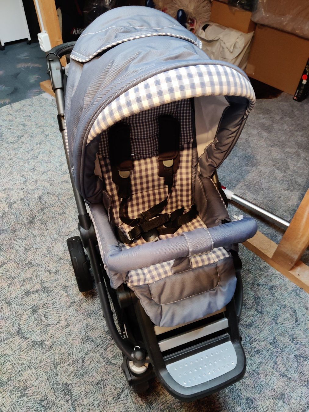 Teutonia Cosmo 14 Kinderwagen (Gebraucht) in Reinach BL fr CHF 90  nur  Abholung auf Ricardo kaufen