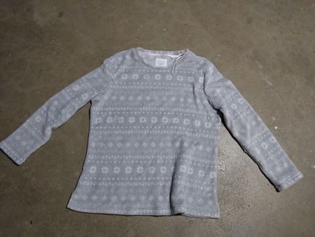 Flies Pullover