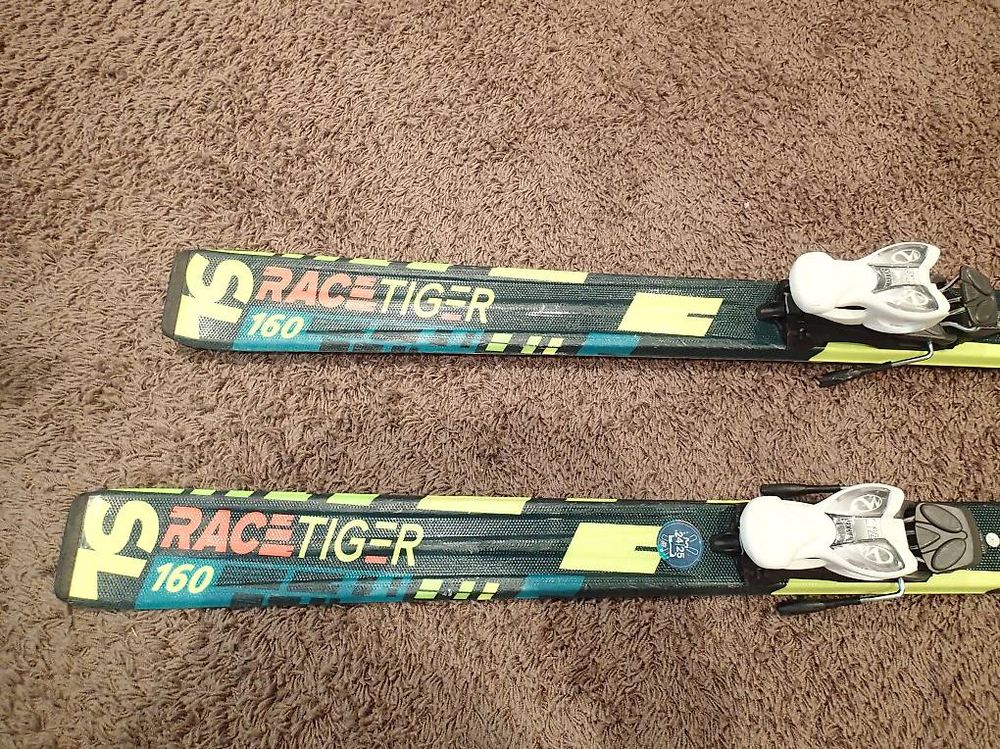 Völkl Racetiger SC 160cm Slalomski mit Service (Gebraucht) in