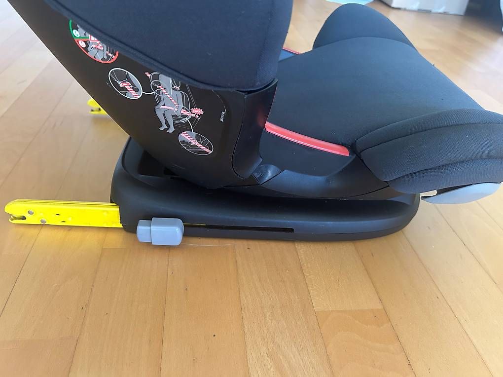Sièges auto: Maxi Cosi Autositz mit Isofix – D'occasion à Zürich par albiplatz 2