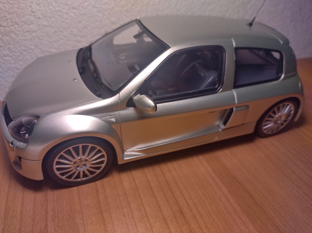 OT842 RENAULT CLIO V6 Phase 2 Otto Ottomobile Ottomodels EUR 130,00