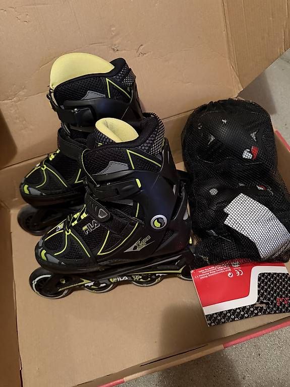 Fila Pattini in linea & Pattini a rotelle: Inline Skates FILA inkl Protektoren – Usato da Goldach venduto da tab_njk8