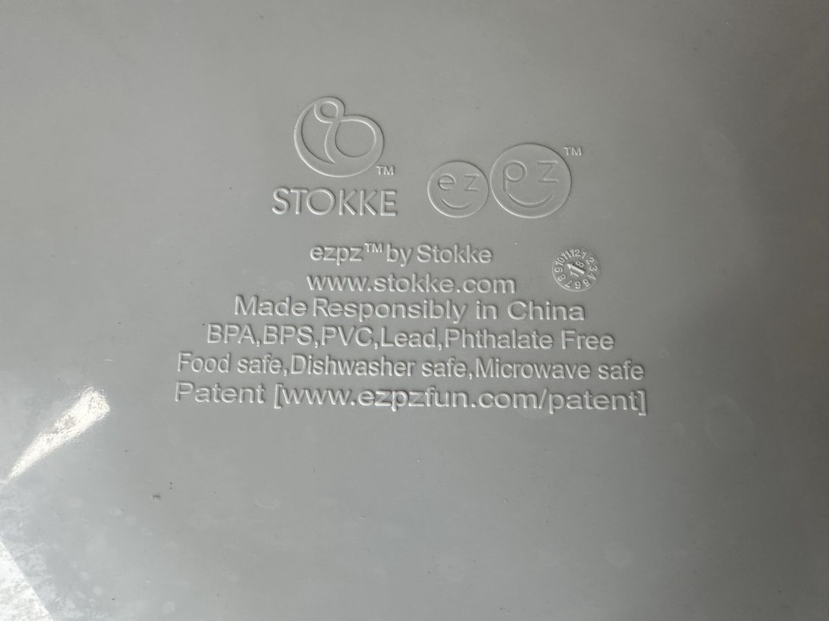Stokke Teller: Stokke ezpz Teller grau – Neu (gemäss Beschreibung) aus Schweizersholz von and_r5gv 1