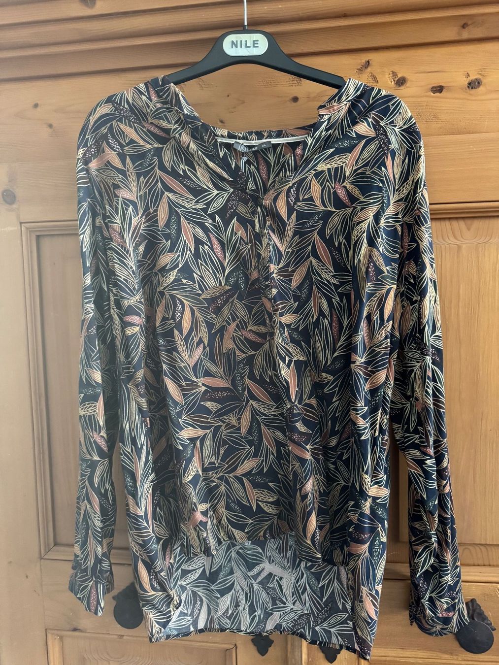 Nile Tuniche: Bluse, Nile //NEU// XL – Nuovo (secondo la descrizione) da Stettfurt venduto da outlet72