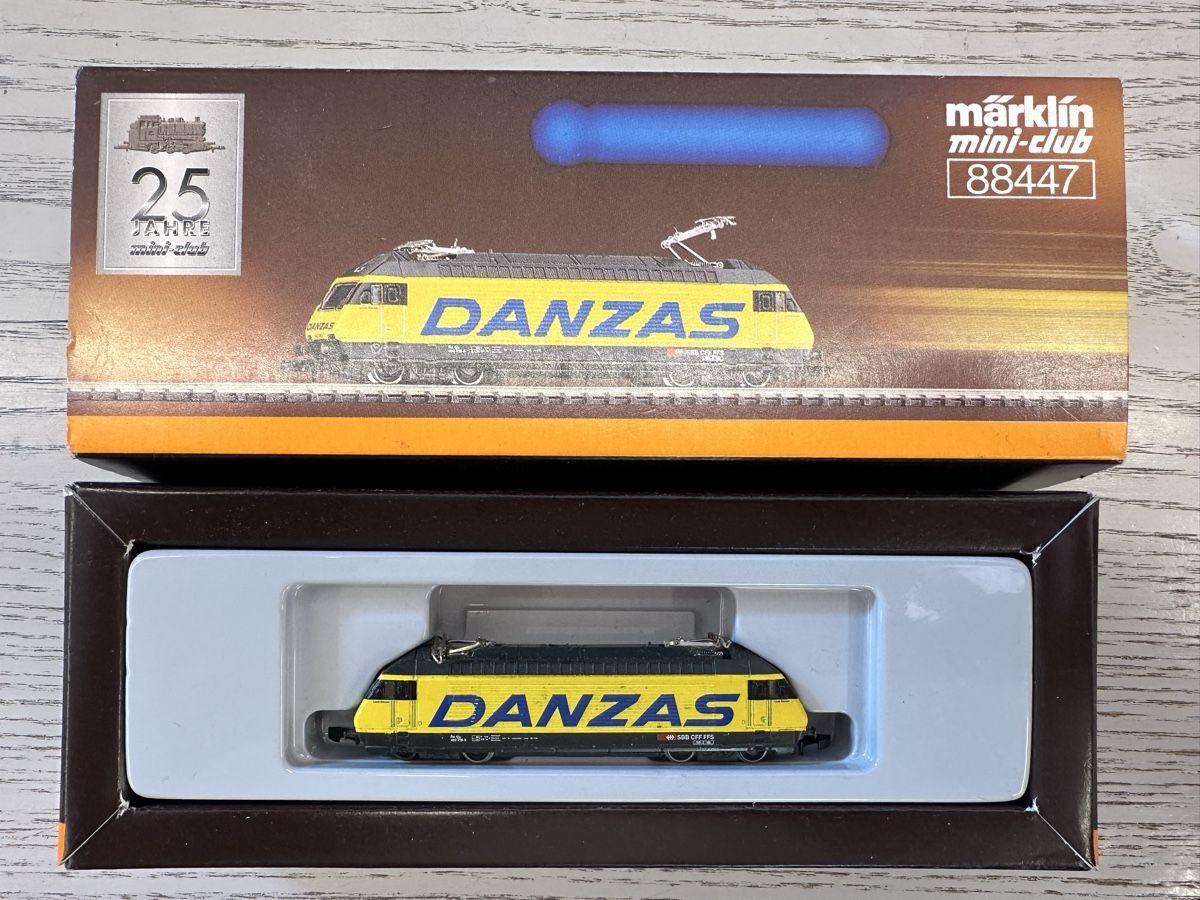 Märklin Modellini di ferrovie: Märklin 88447 SBB Re 460 Danzas – Usato da Lupsingen venduto da New-Haven 3