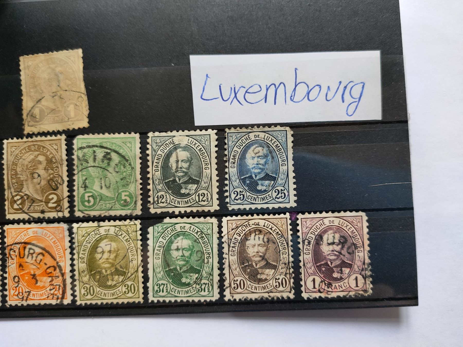 Tutti i francobolli: Briefmarken Lot Luxemburg Alt – Usato da Bronschhofen venduto da happynews2018 2