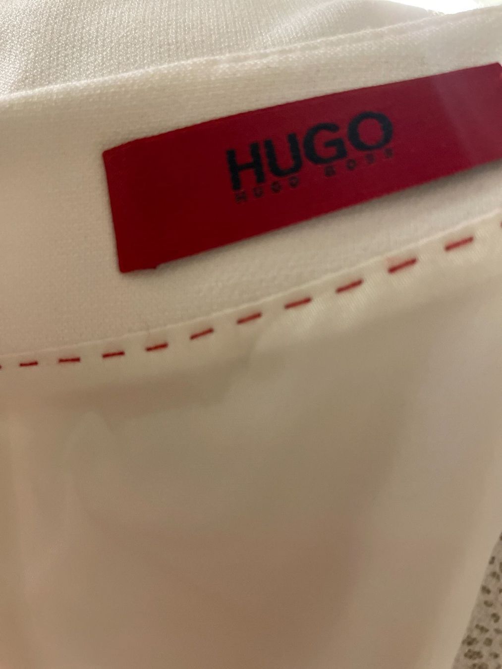 Hugo Boss Robes: HUGO BOSS Etui-Kleid – D'occasion à Basel par Elif2705 3