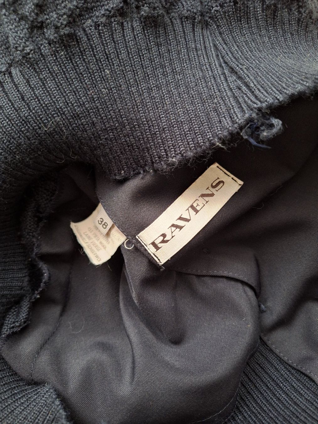 Giacche: Blouson RAVENS bleu foncé, taille 38 – Usato da St-Triphon venduto da Jldr0 6