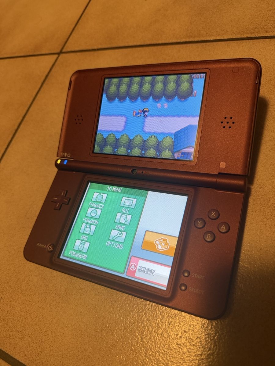 Nintendo Konsolen: Nintendo DSi XL – Gebraucht aus Romanel-s-Lausanne von cxrui
