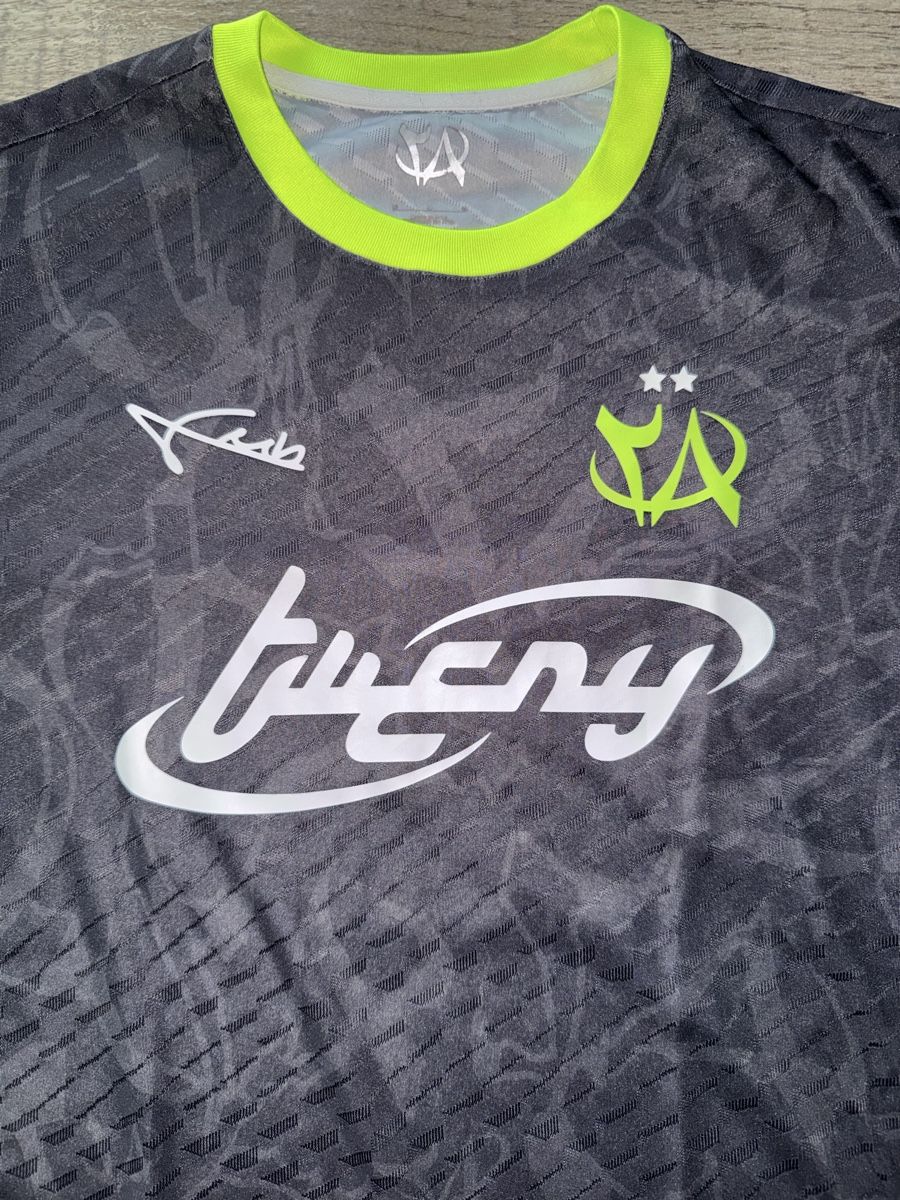 Canottiere & Pantaloni: Maillot Tweny8brand édition limitée – Usato da Vesin venduto da Pupipupo2005 1