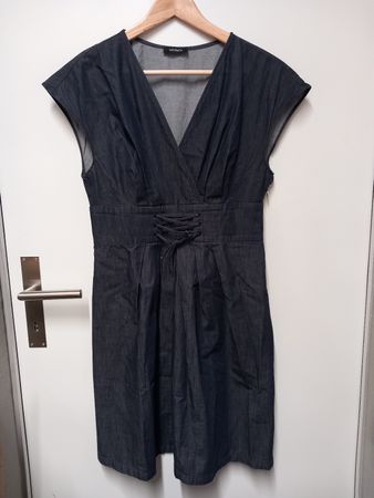 Schönes Kleid von MAX & Co. dünner Jeans-Stoff, Gr.40 marine