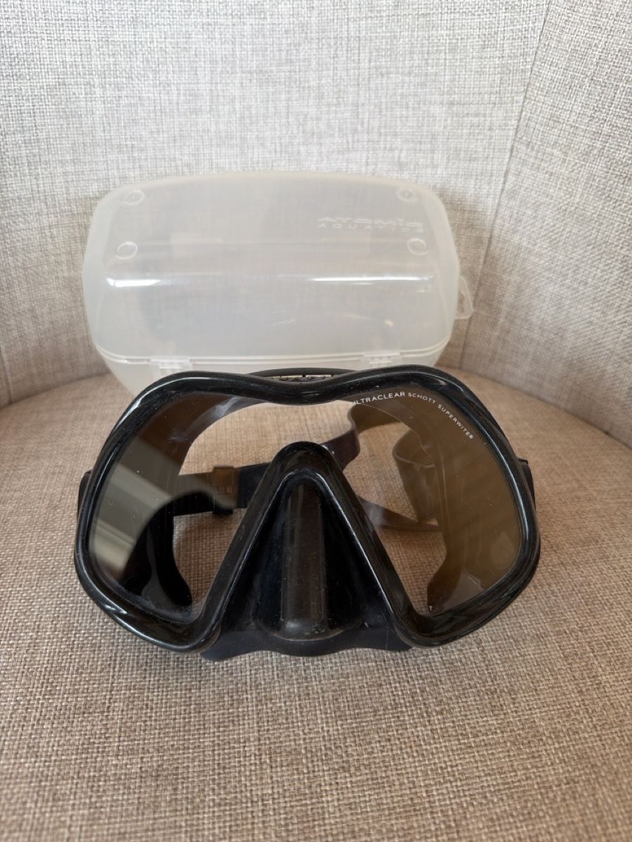 Maschere: Atomic Aquatics Venom Frameless Taucherbrille – Usato da Zumikon venduto da oli_lth9 3