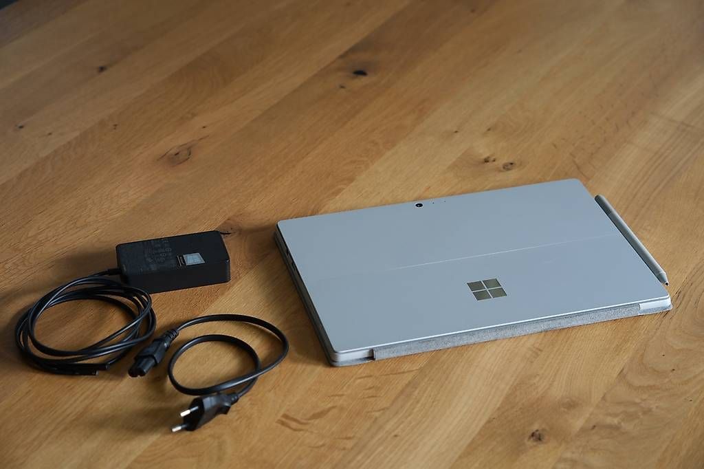 Microsoft Notebooks: Microsoft Surface Pro 6 | Original-Tastatur | Surface Pen – Gebraucht aus Hausen AG von janouchdan 2