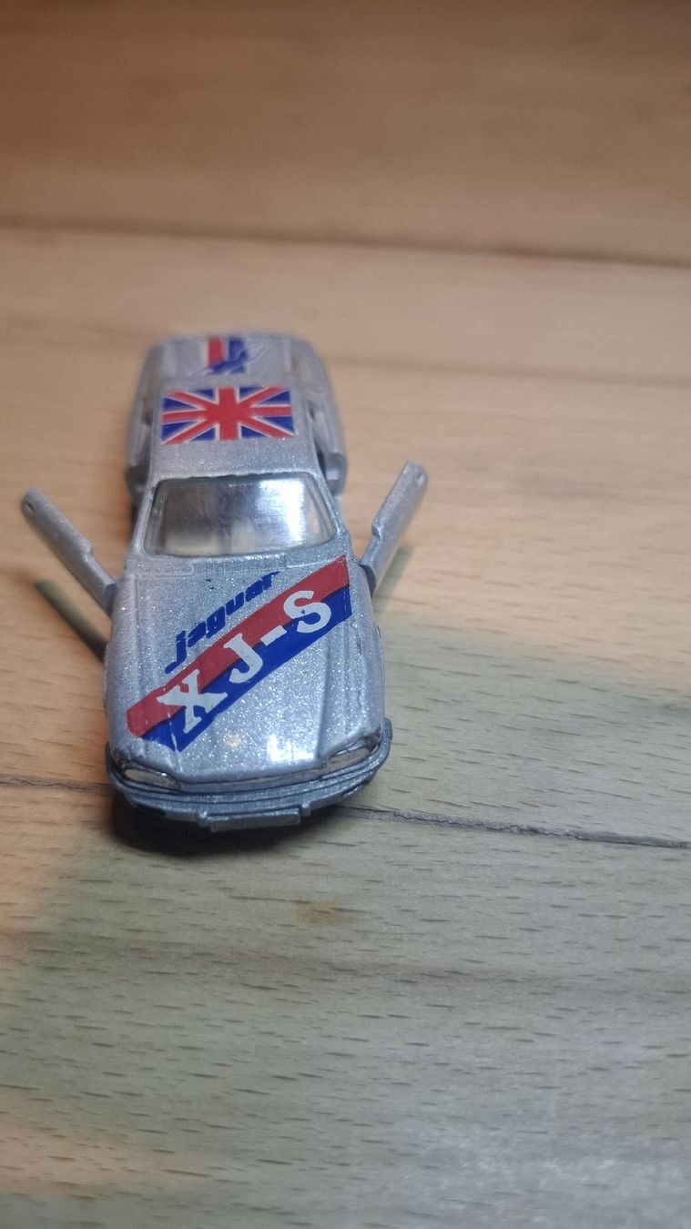 Jaguar Modellautos: Matchbox Jaguar XJ-S Silber – Gebraucht aus Ebnat-Kappel von Aibur 2
