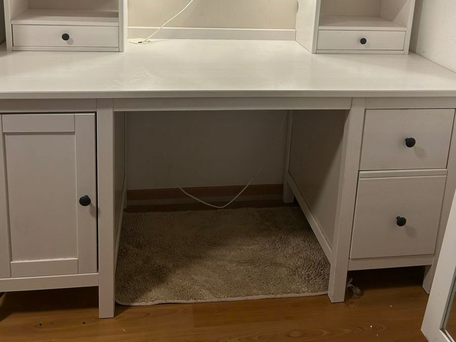 Ikea Schreibtische: Ikea Pult Idanäs – Gebraucht aus Bremgarten AG von mix_rsl7