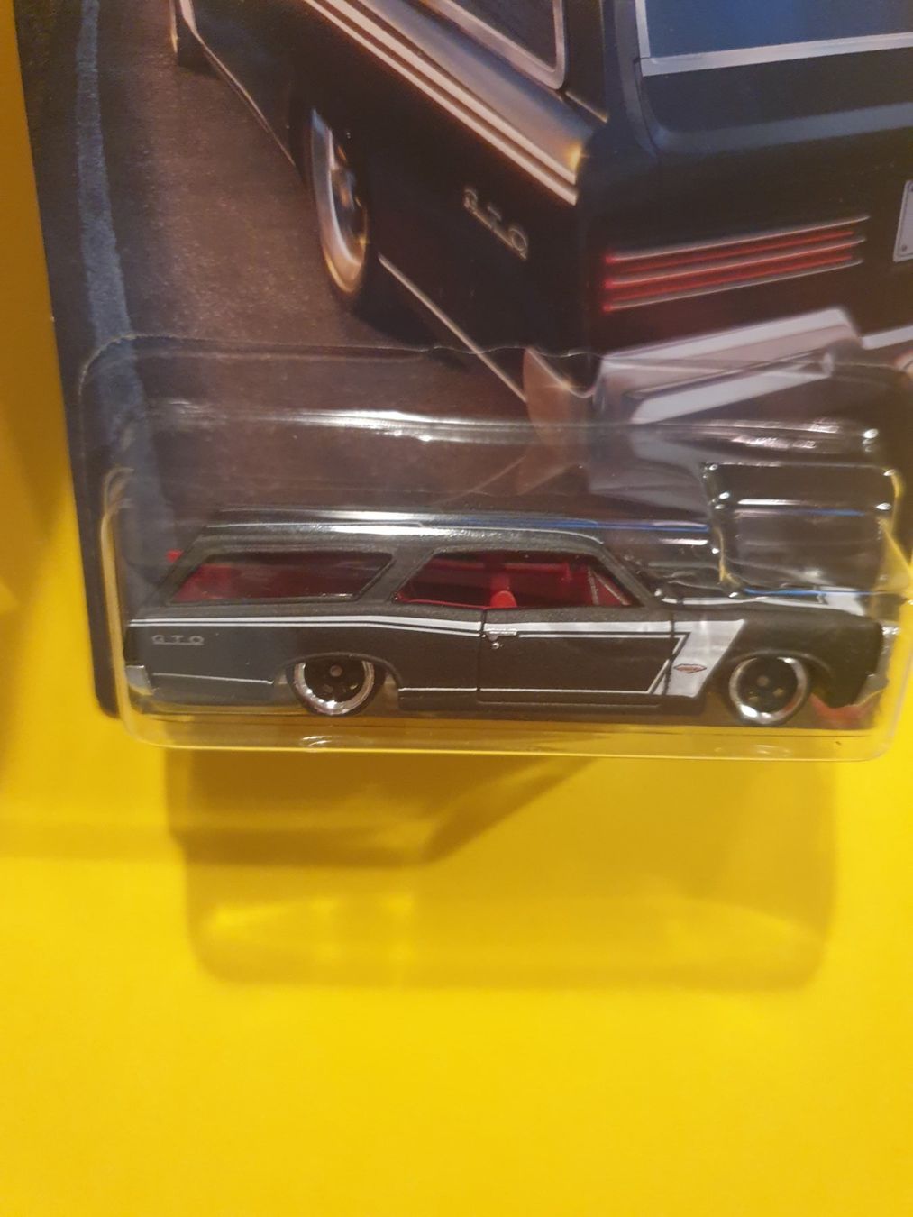 Hot Wheels Modellini d'auto: Hot Wheels CUSTOM '66 GTO WAGON – Nuovo e nell'imballaggio originale da Oftringen venduto da Rotor 5