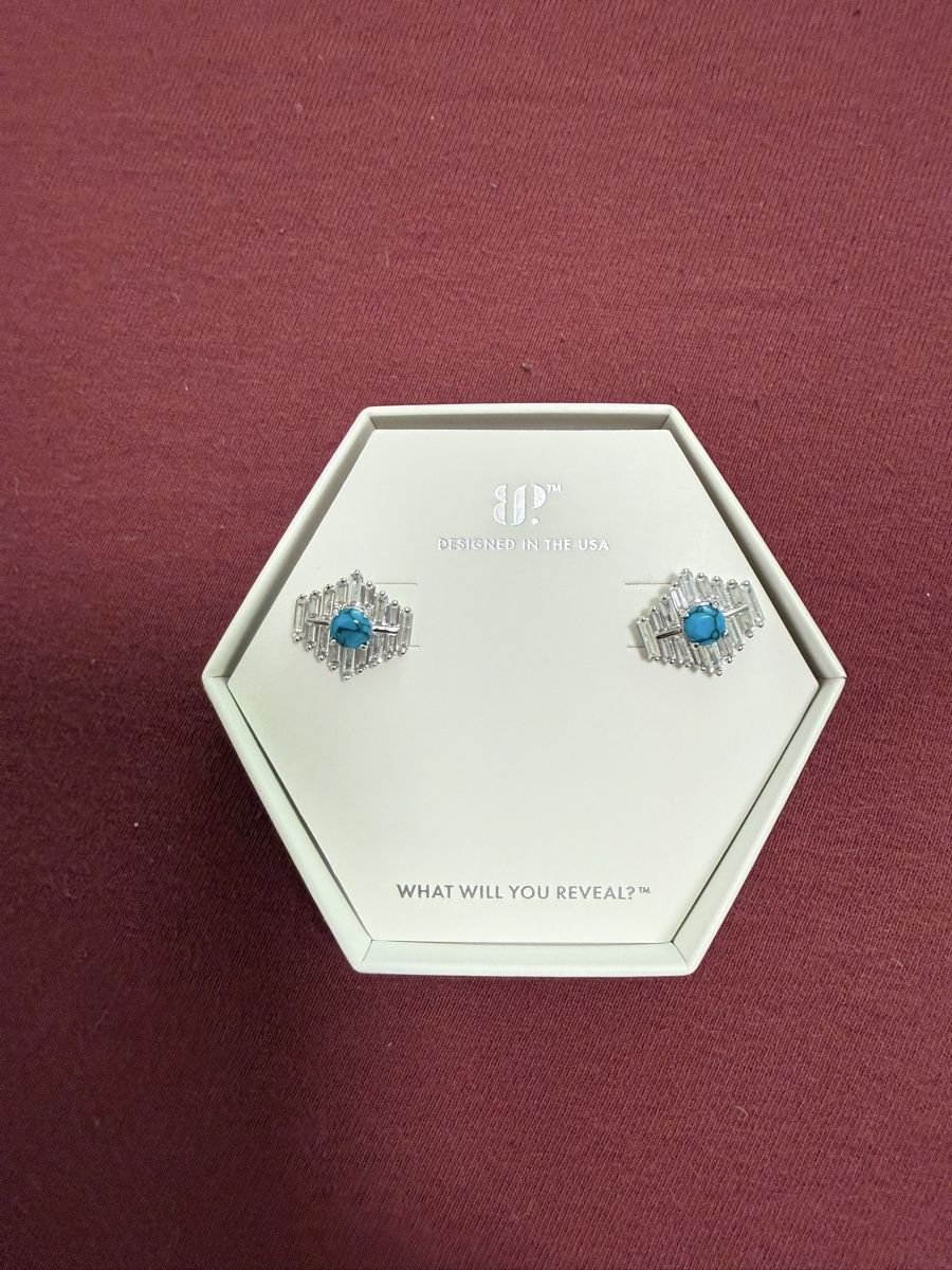 Ohrringe & -stecker: Ohrstecker Extra Sparkly Turquoise Magnesite Rhodium – Neu und originalverpackt aus Winterthur von _hellyeah__